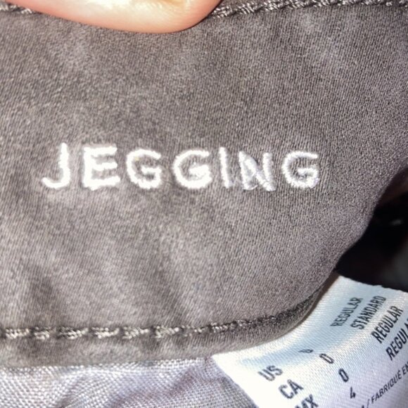 Grayish Brown American Eagle 360 Super Stretch Sateen Jeggings Size 0 - Picture 7 of 9